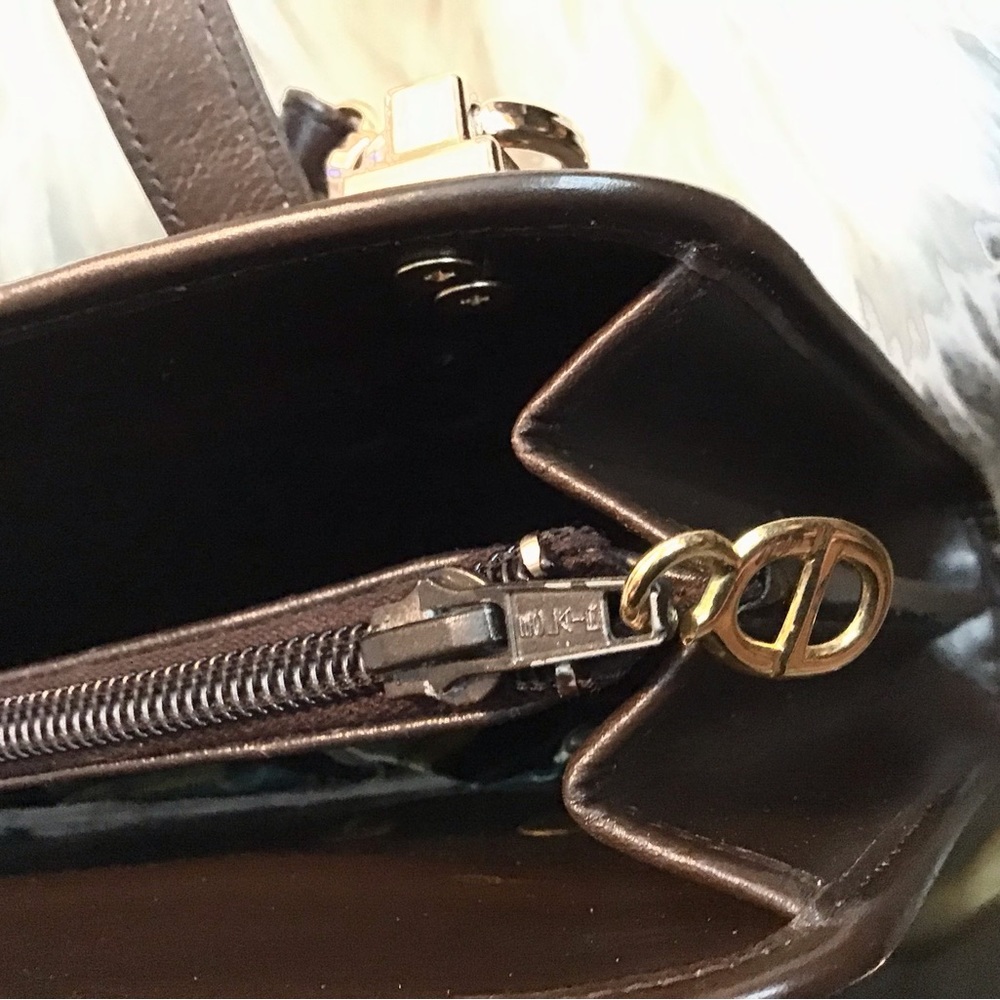 Christian Dior Bags - Picture 10 of 12